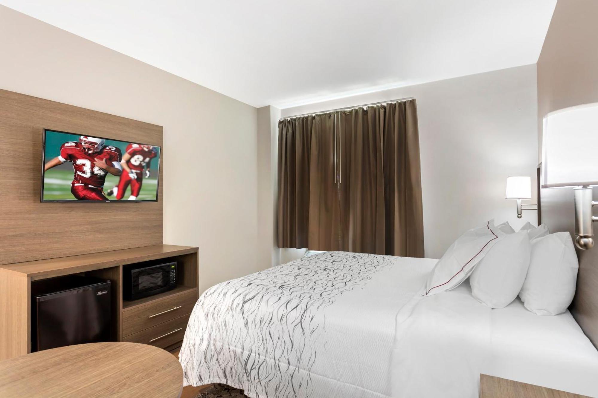 Red Roof Inn Plus Jamaica, Ny - Jfk Airport นิวยอร์ก ภายนอก รูปภาพ